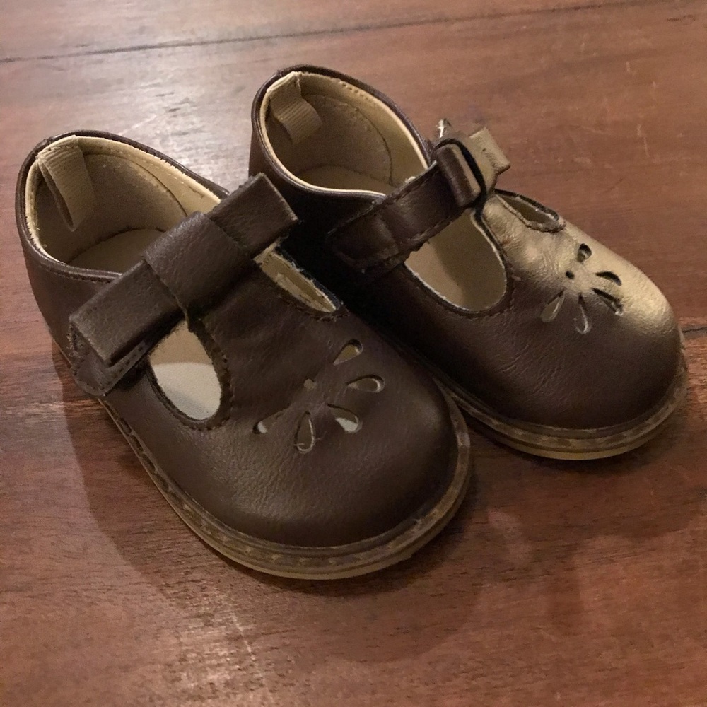 Brown Mary Jane shoes